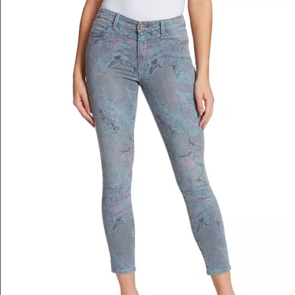 LMT: Skinnygirl Christina Marie Marble Jeans
